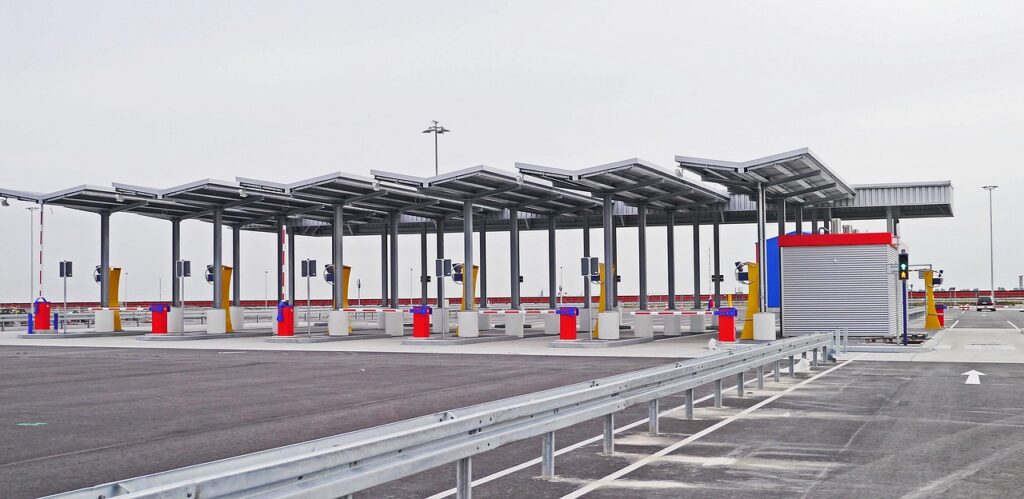 Automazione accessi con barriere automatiche